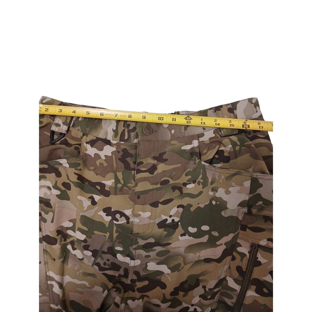 Men's Camouflage Cargo Pants - Picture 10 of 16